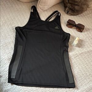 Adidas Vtg Y2K sporty black run workout athletic tank top med